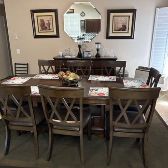 Imperial Cleaning Services - The dining room shines - Home Cleaning Near Me - Indio, California