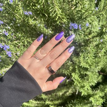 Lyq Spa Nails - Nail Salons Near Me - Granada Hills, California