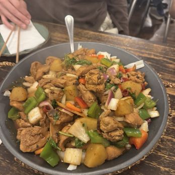 Jiang's Kitchen - L-XinJiang Big Plate Chicken 新疆大盘鸡(无骨) - Chinese Near Me - New York, New York Jiang's Kitchen - L-XinJiang Big Plate Chicken 新疆大盘鸡(无骨) - Chinese Near Me - New York, New York