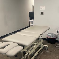 Stewart Physical Therapy - Adjustable tables optimum for patient comfort