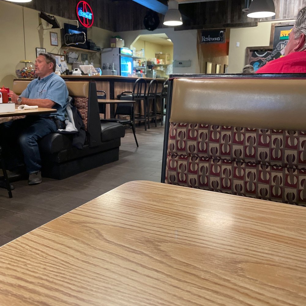 Main Street Cafe - Dining room - Breakfast & Brunch Near Me - Brighton, Colorado Main Street Cafe - Dining room - Breakfast & Brunch Near Me - Brighton, Colorado
