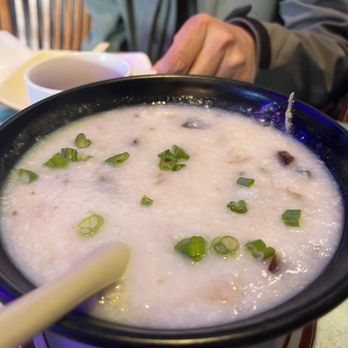 D & A Cafe - 160. Black Mushroom and Chicken Porridge - Cantonese Near Me - San Francisco, California D & A Cafe - 160. Black Mushroom and Chicken Porridge - Cantonese Near Me - San Francisco, California