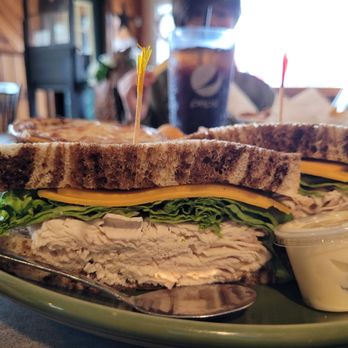 George Henry's - Loaded with turkey! Great portions! - Pubs Near Me - Warrensburg, New York George Henry's - Loaded with turkey! Great portions! - Pubs Near Me - Warrensburg, New York