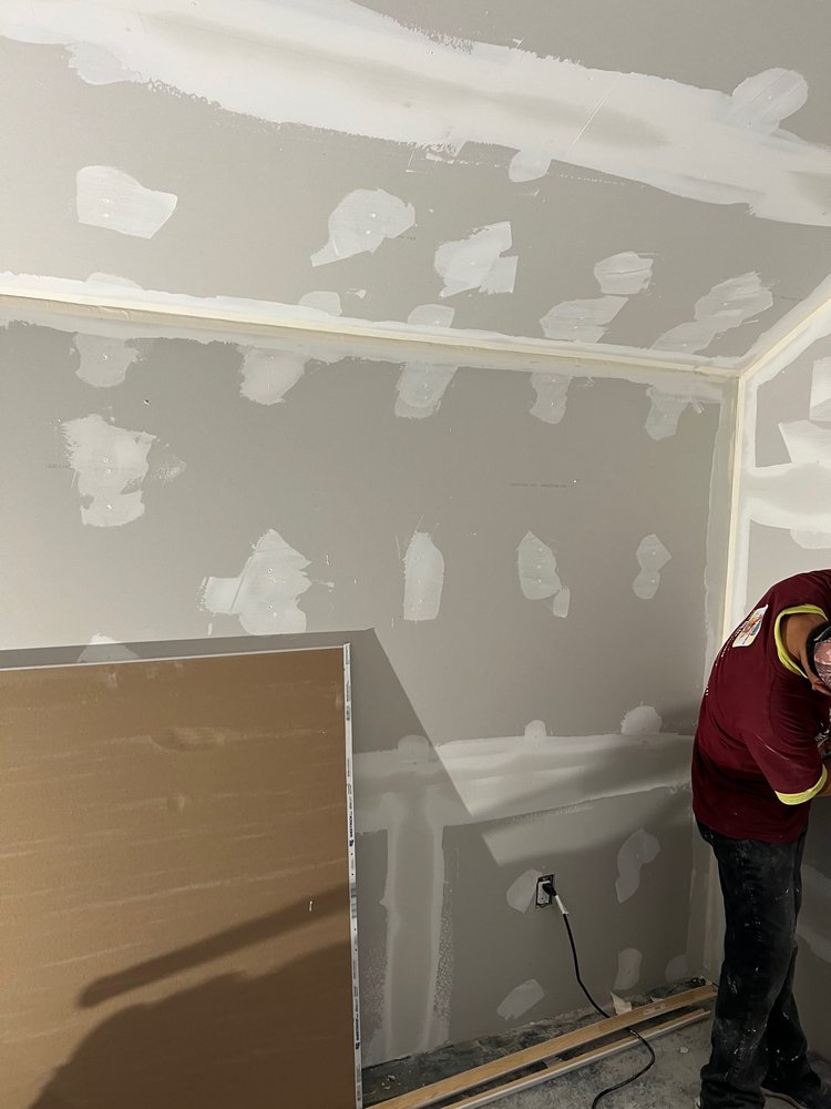 Slide of Palomino Construction