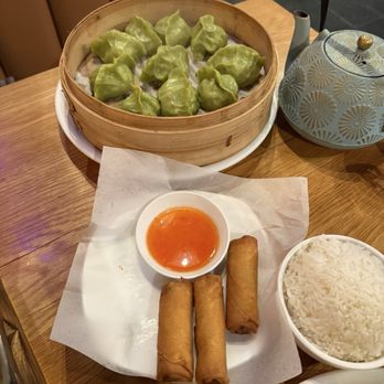 Dumpling King Asian Cuisine - 20. Vegetable Spring Roll and 10. Steamed Vegetable Dumplings - Szechuan Near Me - Sacramento, California Dumpling King Asian Cuisine - 20. Vegetable Spring Roll and 10. Steamed Vegetable Dumplings - Szechuan Near Me - Sacramento, California