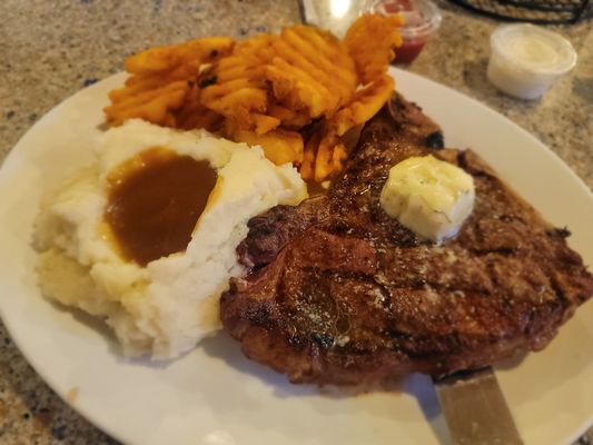 Hitchin' Post Saloon & Steakhouse by null