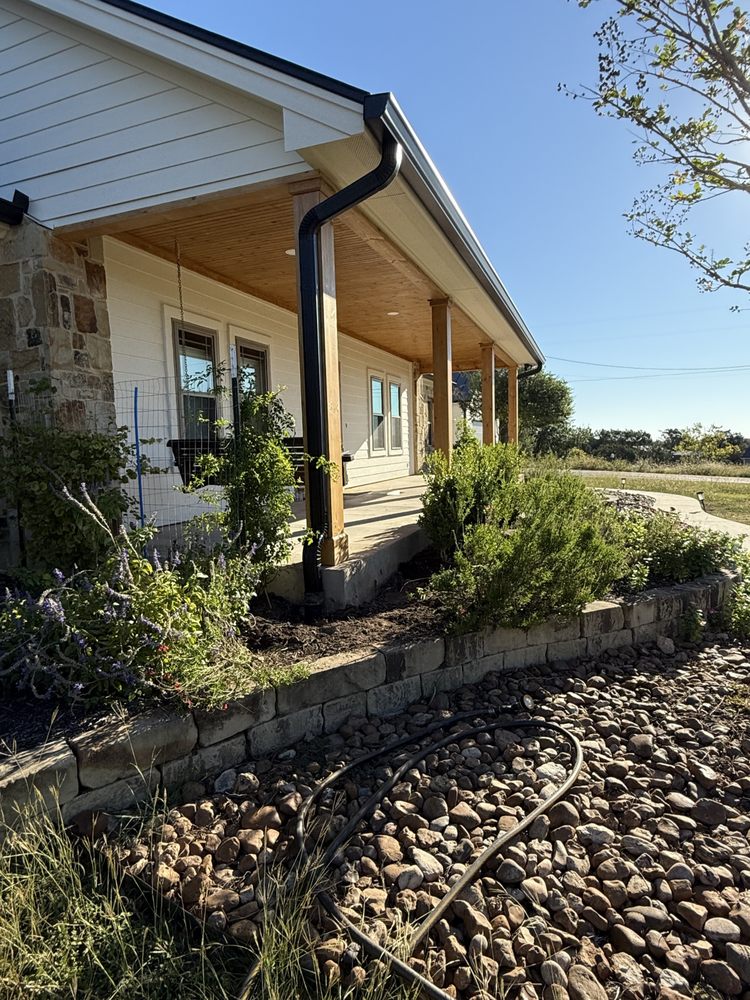 Slide of MCM Construction & Roofing