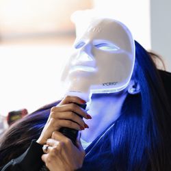 Cryo Lab EDH - Tighten skin and reduce puffiness instantly with a rejuvenating cryo facial in El Dorado Hills.