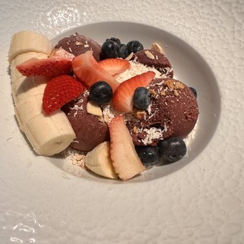 Mélange - Açaí bowl - Breakfast & Brunch Near Me - Arcadia, California Mélange - Açaí bowl - Breakfast & Brunch Near Me - Arcadia, California