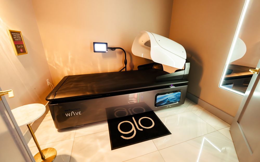 Glo Tanning Logo
