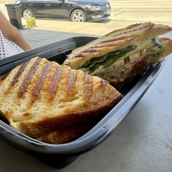 Yi's Cafe - Chicken Pesto Panini - Coffee & Tea Near Me - Arcadia, California Yi's Cafe - Chicken Pesto Panini - Coffee & Tea Near Me - Arcadia, California