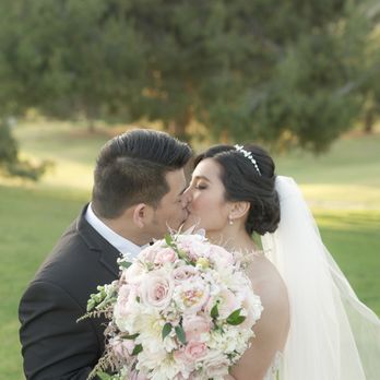 La Petite Fleur - My gorgeous bridal bouquet by dear Angela - Florists Near Me - Glendora, California La Petite Fleur - My gorgeous bridal bouquet by dear Angela - Florists Near Me - Glendora, California