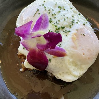 The Plantation House - Loco Moco - Hawaiian Near Me - Lahaina, Hawaii The Plantation House - Loco Moco - Hawaiian Near Me - Lahaina, Hawaii