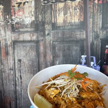 Hey Bangkok! - Pad Thai - Thai Near Me - Denver, Colorado Hey Bangkok! - Pad Thai - Thai Near Me - Denver, Colorado