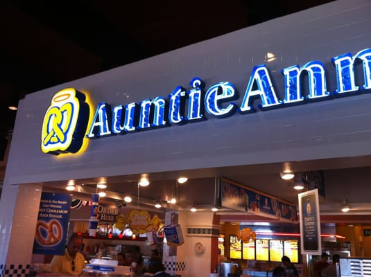 Auntie Anne's by null