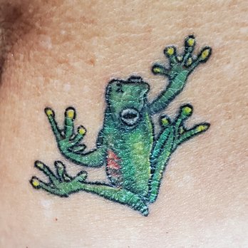 High Class Ink Studio - My tree frog by Aaron - Tattoo Near Me - Palm Bay, Florida