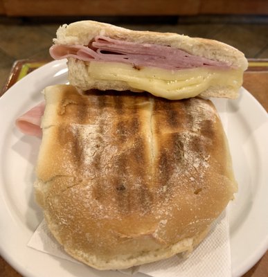 Nova Era Bakery by null