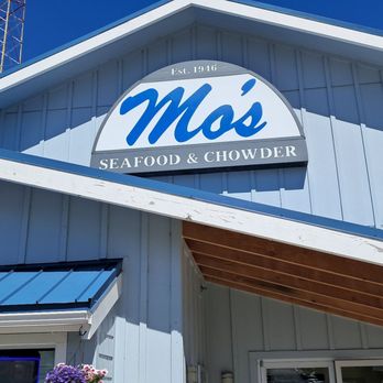 Mo's Seafood & Chowder - Outside - American Near Me - Astoria, Oregon Mo's Seafood & Chowder - Outside - American Near Me - Astoria, Oregon