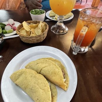Birrieria's La Guadalajara - Tacos, Margarita and michelados - Mexican Near Me - Ensenada, BCN Birrieria's La Guadalajara - Tacos, Margarita and michelados - Mexican Near Me - Ensenada, BCN