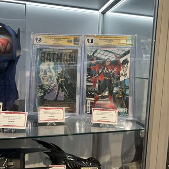 Celebrity Authentics - Hobby Shops Near Me - Universal City, California