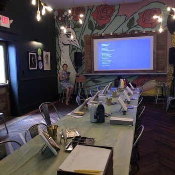 Common House - Restaurants Near Me - Charlottesville, Virginia