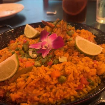 Cafe Mi Vitrola - Paella - Dance Clubs Near Me - Miami Lakes, Florida
