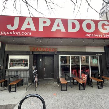 Japadog - on Robson - Japanese Near Me - Vancouver, British Columbia