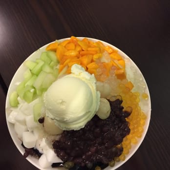 Icy Bar In Richmond - 8 topping + vanilla ice cream - Desserts Near Me - Richmond, British Columbia Icy Bar In Richmond - 8 topping + vanilla ice cream - Desserts Near Me - Richmond, British Columbia