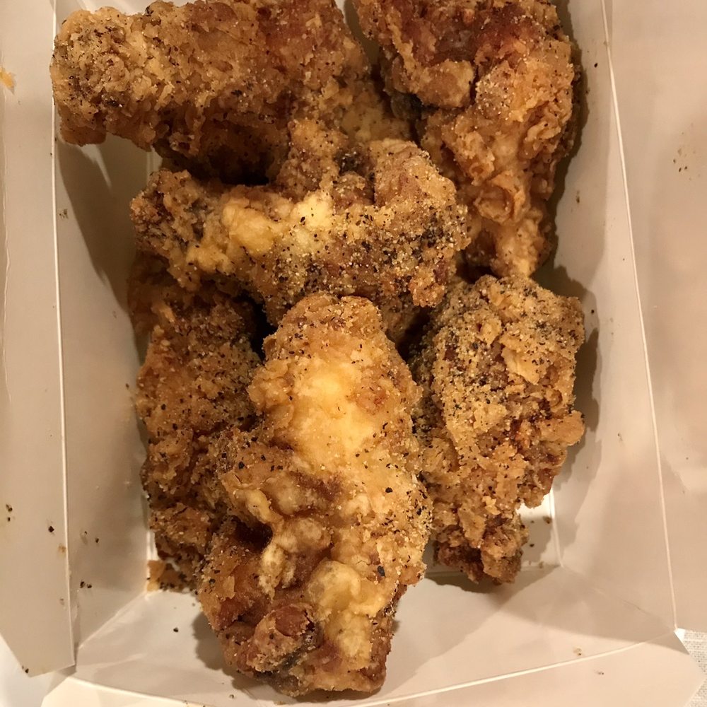 Bag O Crab - Lemon Pepper Wings (10) - these were very crispy, flavorful and tasty! - Cajun/Creole Near Me - Vallejo, California Bag O Crab - Lemon Pepper Wings (10) - these were very crispy, flavorful and tasty! - Cajun/Creole Near Me - Vallejo, California