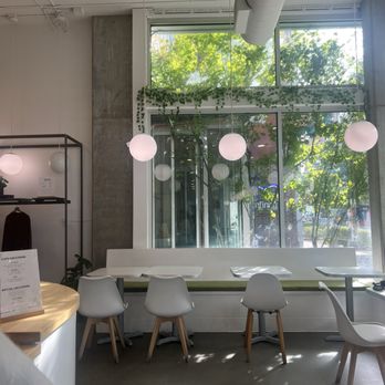 DRIP TEA - inside - Bubble Tea Near Me - Seattle, Washington
