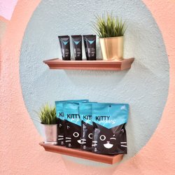 Snatched Hair Studios - Deck Scrub Retail available for Purchase!