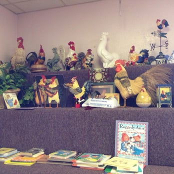 Marika's - a display of chickens and books - Breakfast & Brunch Near Me - Beverly, Massachusetts