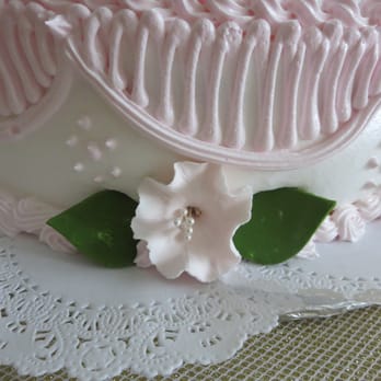 Rossy's Bakery - New flowers - Bakeries Near Me - New York, New York