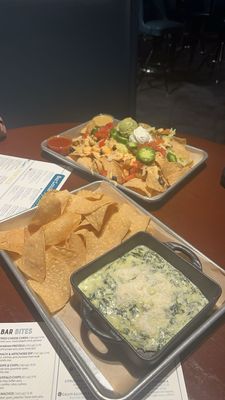 Bar Louie - Oakbrook Terrace by null