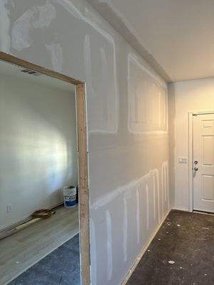 Montano Construction Logo