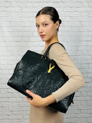 Odette & Co Consignment by null