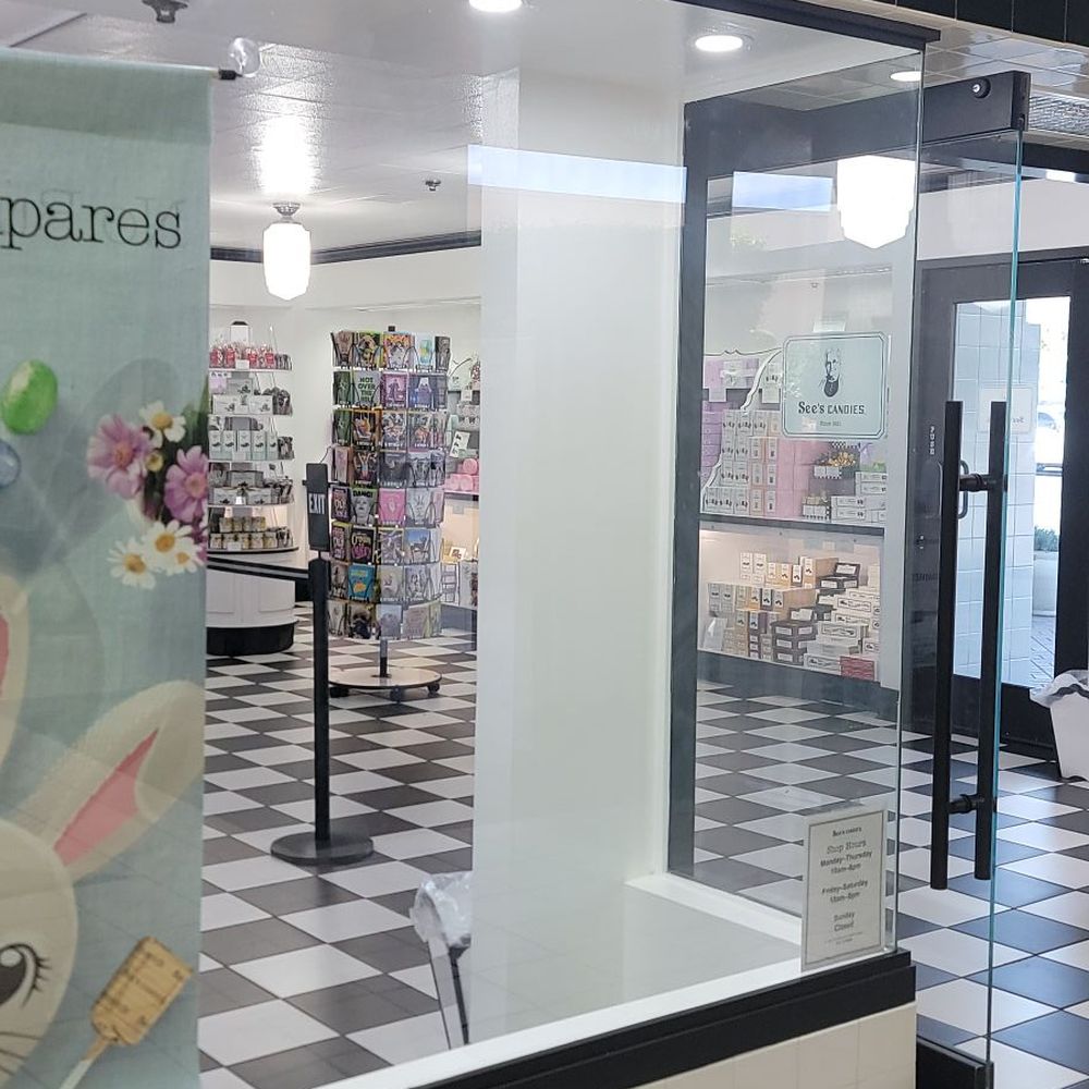 See's Candies - Outside pic - Candy Stores Near Me - Lakewood, California