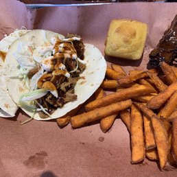 GOOD SMOKE BBQ - Updated July 2024 - 200 Photos &amp; 246 Reviews - 135 W ...