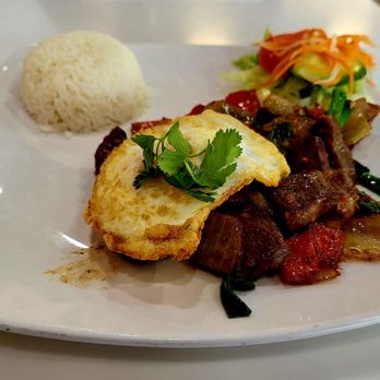 Papasan's Vietnamese Cuisine - a plate of food - Vietnamese Near Me - St. Cloud, Florida Papasan's Vietnamese Cuisine - a plate of food - Vietnamese Near Me - St. Cloud, Florida