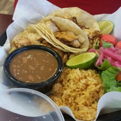 Taqueria El Gallo Loco - Tacos locos with chicken