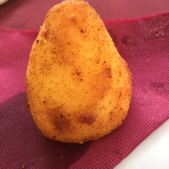 Osteria dal Riccio Peoco - Rice ball will prosciutto & mozzarella - Italian Near Me - Venezia, VE