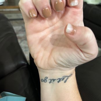 Finest Nails Mont Belvieu - Nail Salons Near Me - Mont Belvieu, Texas