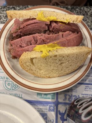 Snowdon Deli by null