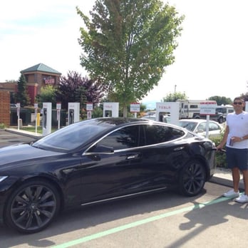 Tesla Supercharger - Burlington - Lots of spots to charge. Clean area. - EV Charging Stations Near Me - Burlington, Washington Tesla Supercharger - Burlington - Lots of spots to charge. Clean area. - EV Charging Stations Near Me - Burlington, Washington