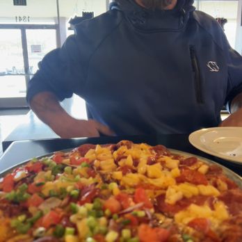 500F Pizza x Taphouse - Half pepperoni pineapple half luau - Pizza Near Me - Sacramento, California 500F Pizza x Taphouse - Half pepperoni pineapple half luau - Pizza Near Me - Sacramento, California
