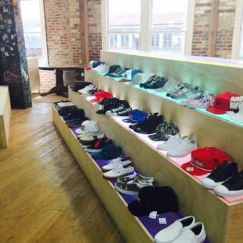 Urban Outfitters - Shoe Display - Men's Clothing Near Me - Pasadena, California Urban Outfitters - Shoe Display - Men's Clothing Near Me - Pasadena, California