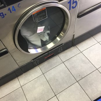 Wash & Dry Lavarapido - Laundromat Near Me - Rome, RM Wash & Dry Lavarapido - Laundromat Near Me - Rome, RM