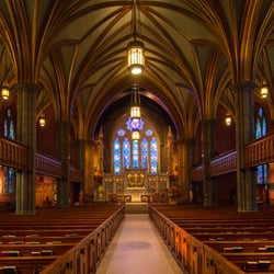 Trinity Episcopal Church On the Green - Interior of Trinity Chuch on the Green New Haven