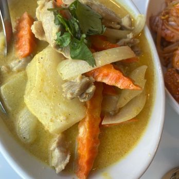 Chiang Mai Thai Cuisine - Thai Near Me - Honolulu, Hawaii