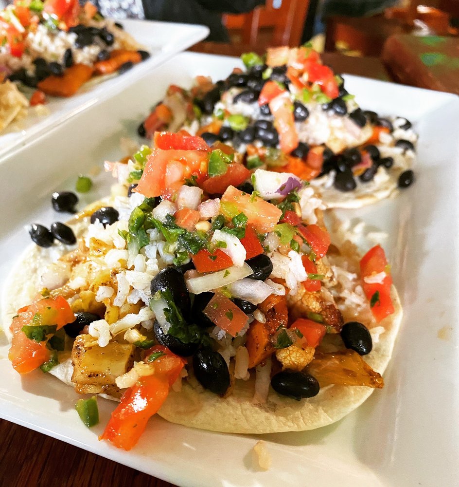 PHAT BITES 315 Photos & 416 Reviews 2730 Lebanon Pike, Nashville